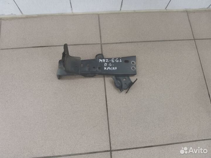 Кронштейн левого переднего крыла Mazda 6 GJ