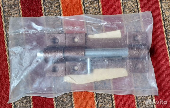 Засов дверной