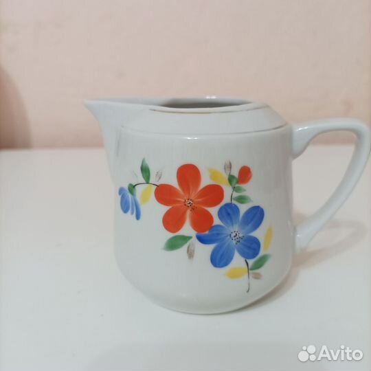 Молочник дулево