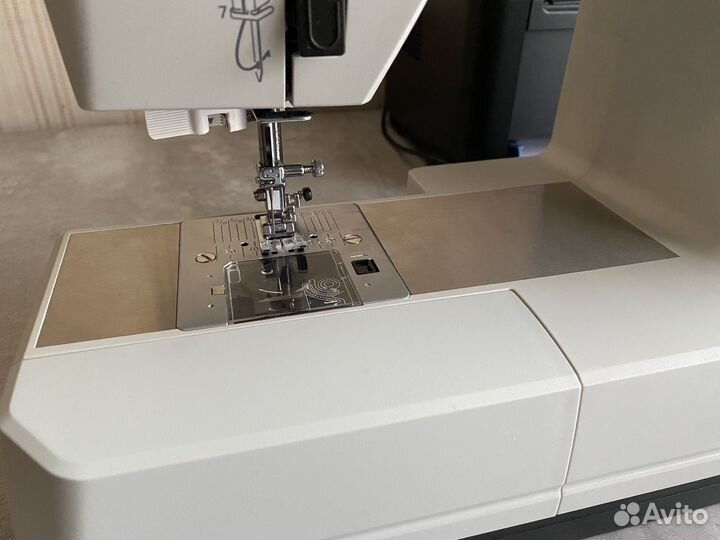 Швейная машина necchi q132a