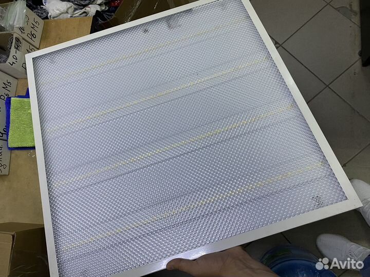 Светильник потолочный светодиодный