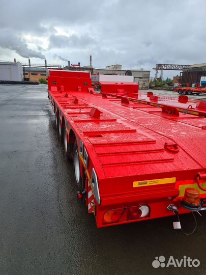 Полуприцеп трал (тяжеловоз) Политранс ТСП 94184, 2023
