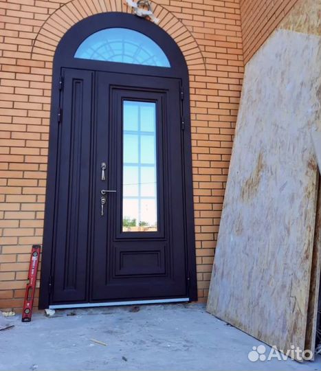 Входная металлическая дверь любой сложности