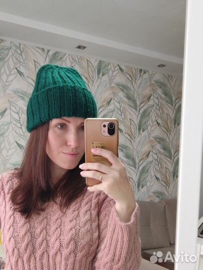 Шапка женская вязаная ручная работа