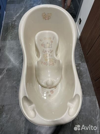 Детская ванночка с подставкой