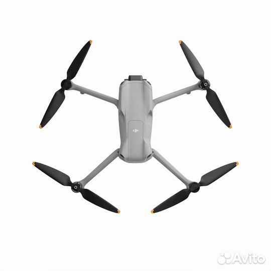 Квадрокоптер DJI Air 3 Fly More Combo