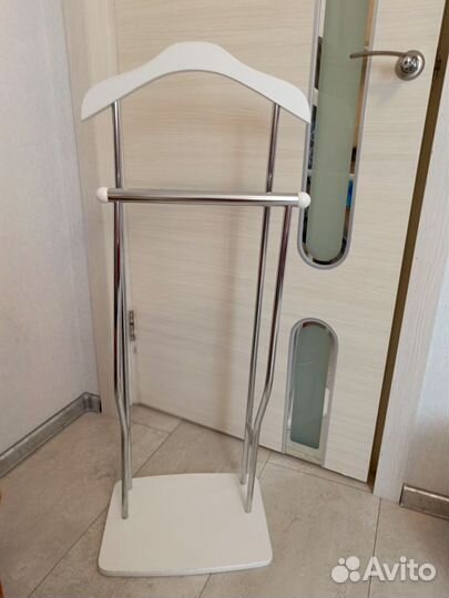 Вешалка напольная