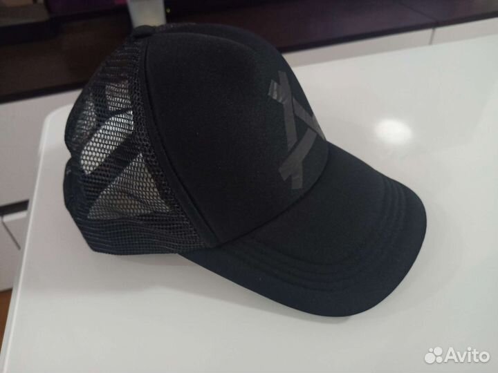 Бейсболка кепка Tracker сетка новая