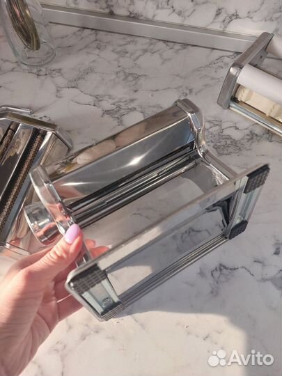 Тестораскаточная машина