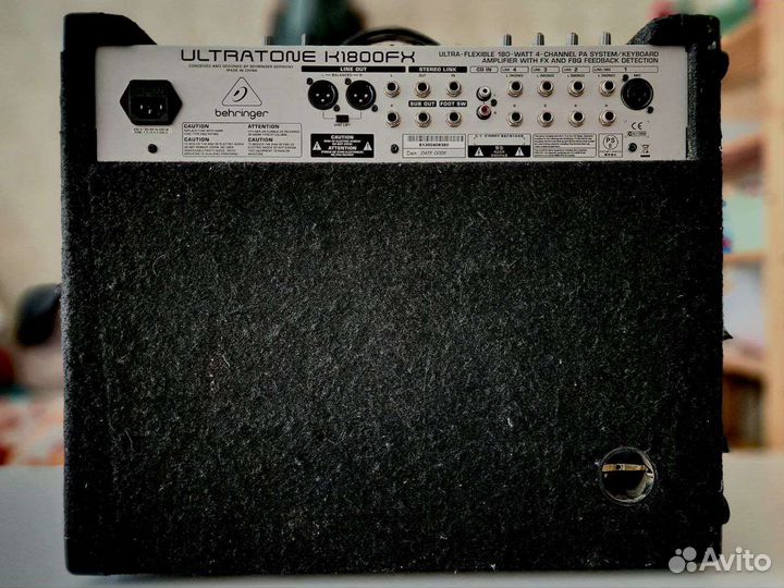 Behringer K1800FX комбоусилитель, 180 Вт