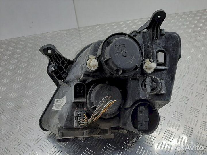 Фара 93175365 Opel Meriva A (2003-2010)