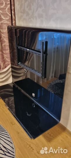 Подставка под телевизор и журнальный столик