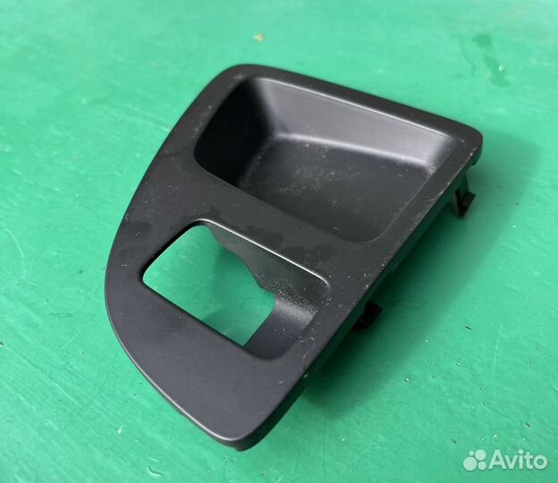 Лоток центральной косоли