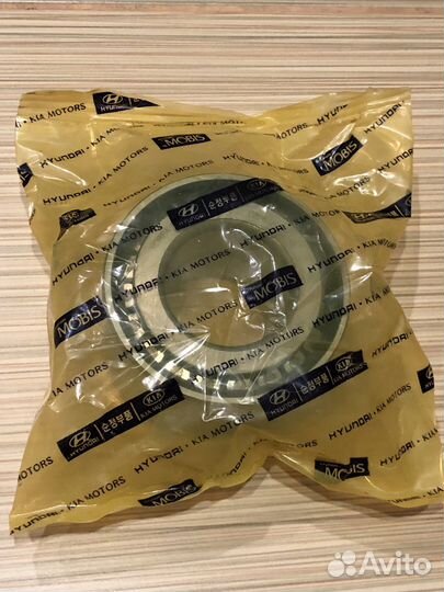 Продам Подшипник задней полуоси на Hyundai H-1