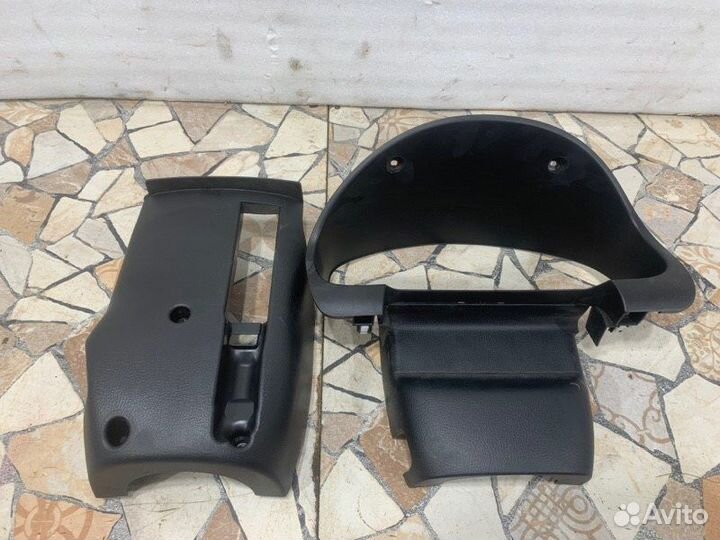 Кожух рулевой колонки Mazda 6 седан 2.0 LF 2005