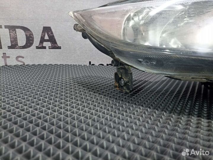 Фара правая Honda Civic 5d