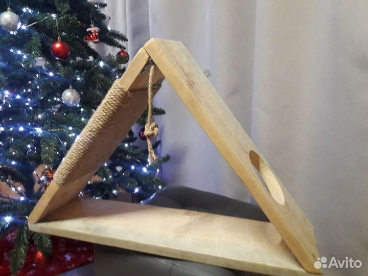 Когтеточка домик