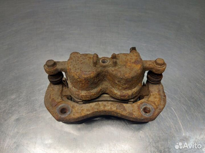 Суппорт передний левый Hyundai Santa Fe 3 DM D4HB