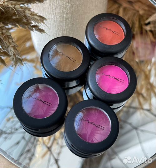 Тени для век MAC