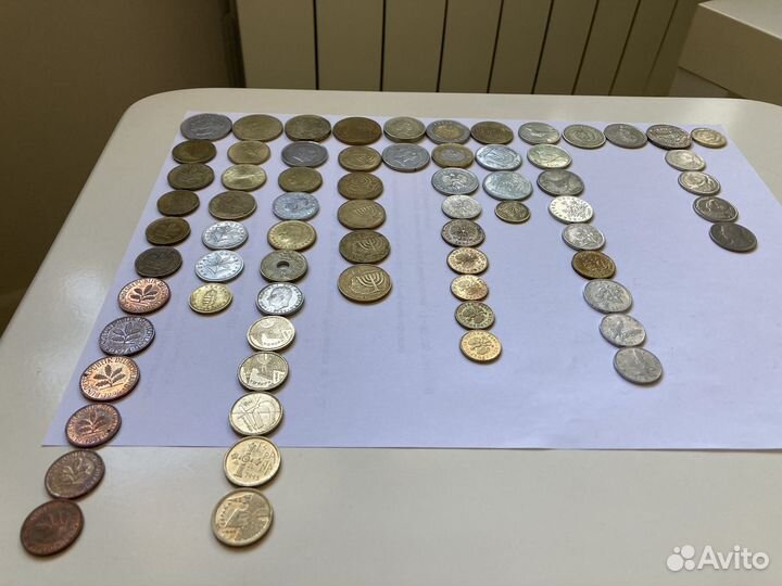 Монеты разных стран, 70 шт