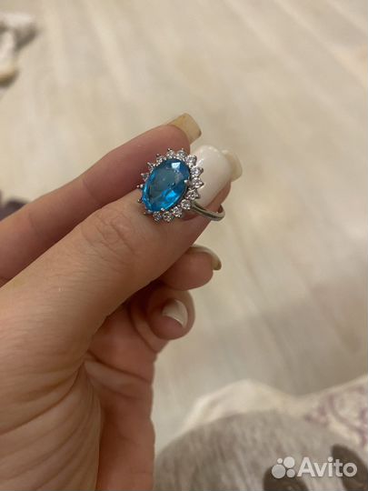 Серебряное кольцо