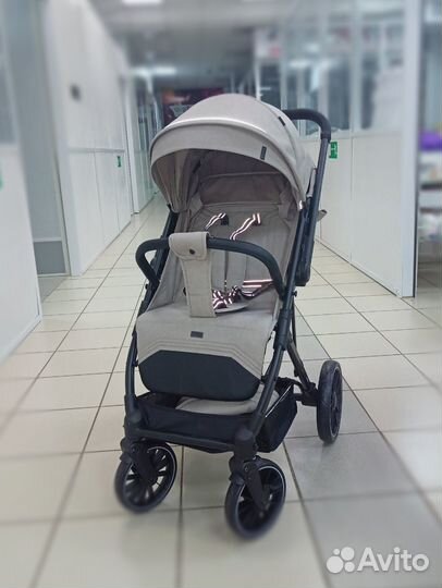 Прогулочная коляска Indigo (новая)