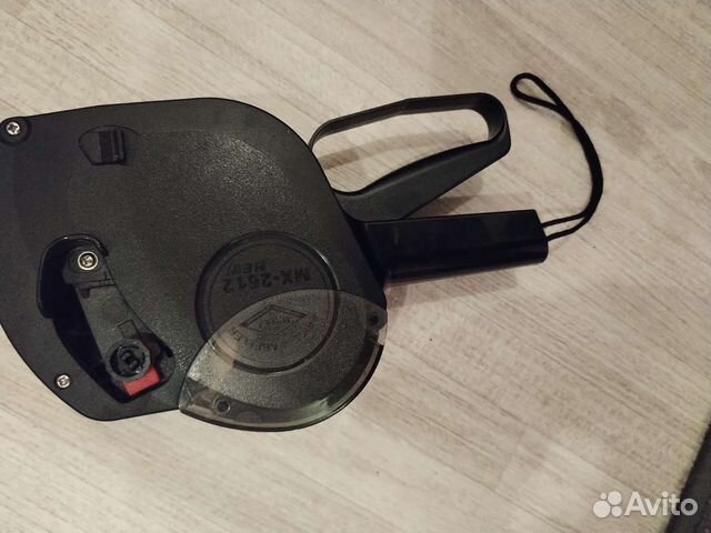 Этикет пистолет и упаков