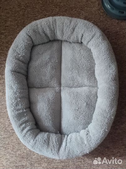 Лежанка для кошек новая