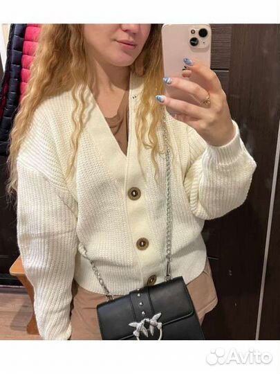 Кардиган вязаный на пуговицах шерсть