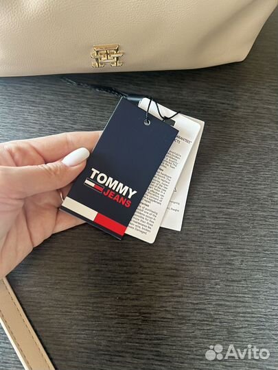 Сумка tommy hilfiger