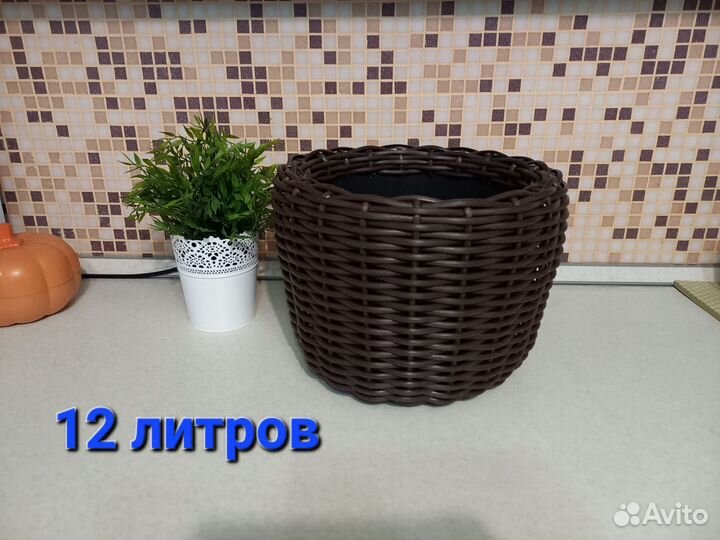 Кашпо из ротанга