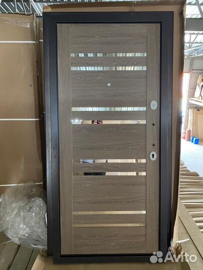 Дверь входная Сейба