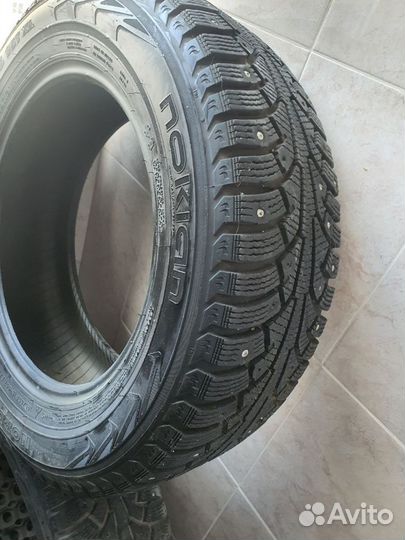 Nokian Tyres Hakka Black 2 15.00/5 R32 29G