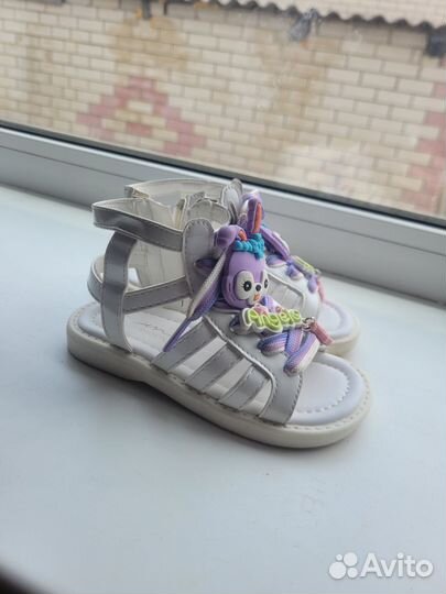 Босоножки для девочки