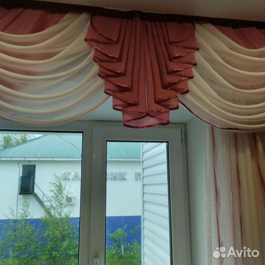Шторы с ламбрекеном