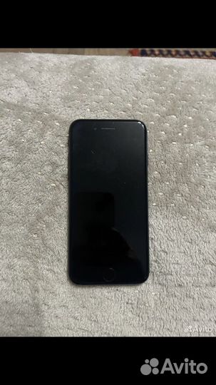 iPhone 7, 32 ГБ