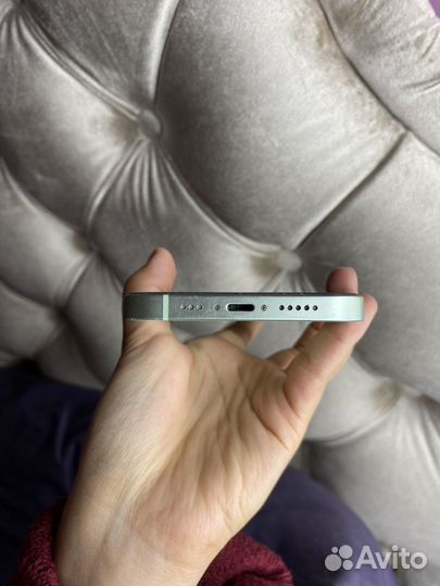 iPhone 12, 64 ГБ