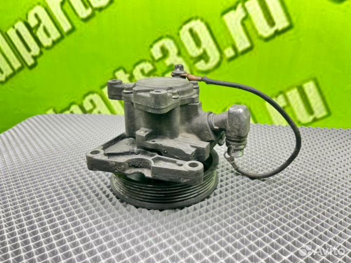 Насос гур Mercedes-Benz E-Class W210 M113.940 4.3I