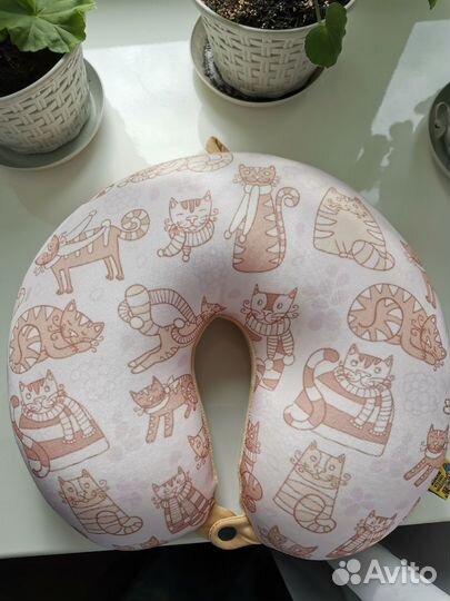 Подушка под шею дорожная антистресс