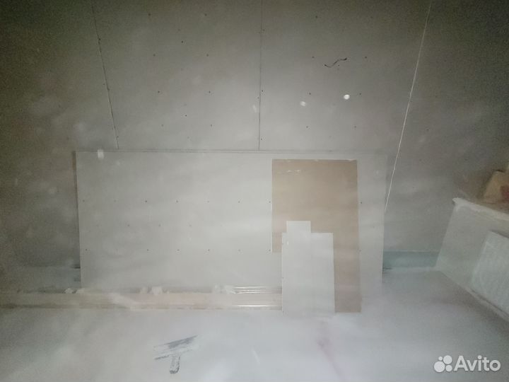 Гипсокартон новый