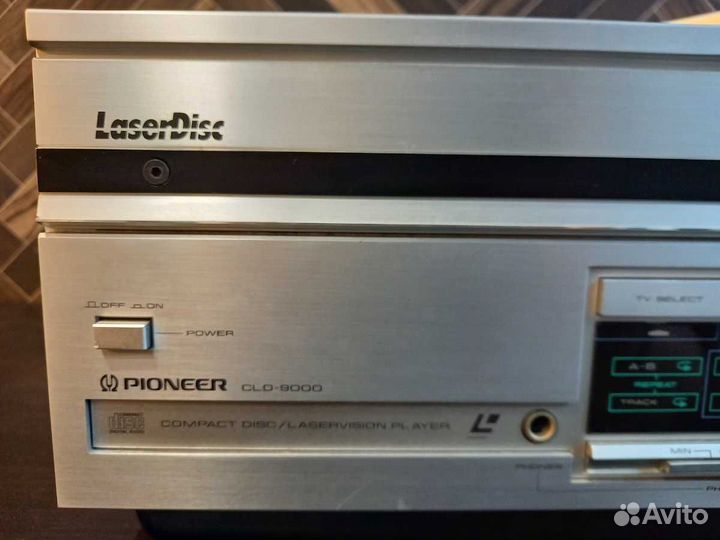 Проигрыватель LD/CD Pioneer CLD-9000