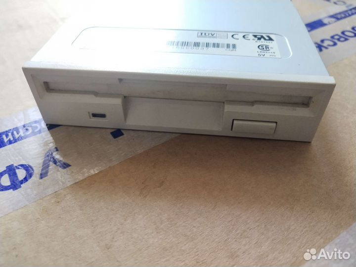 Дискетник Mitsubishi