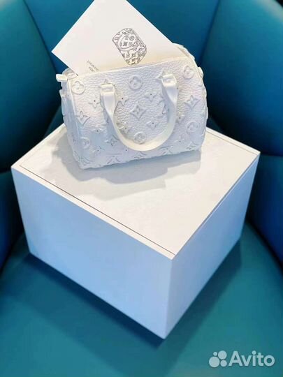 Ваза для цветов керамика