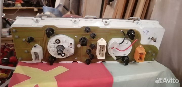 Приборная панель ваз 2107