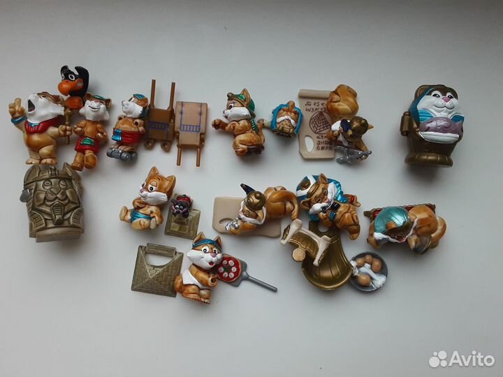 Киндер сюрприз Коты Фараоны