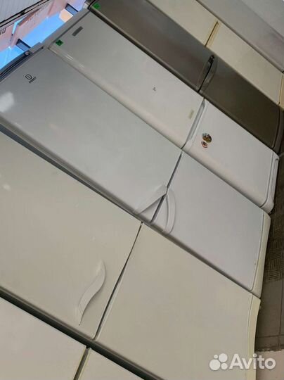 Бу Холодильник в идеальном состоянии