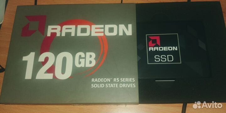 SATA SSD Radeon 120GB