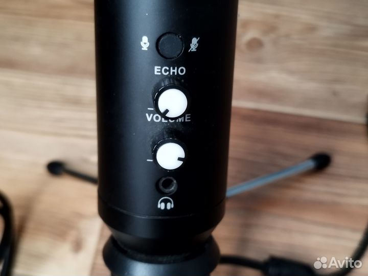 Студийный микрофон usb