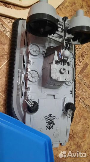 Игрушки для мальчика