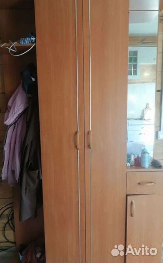 Шкаф в прихожую бу